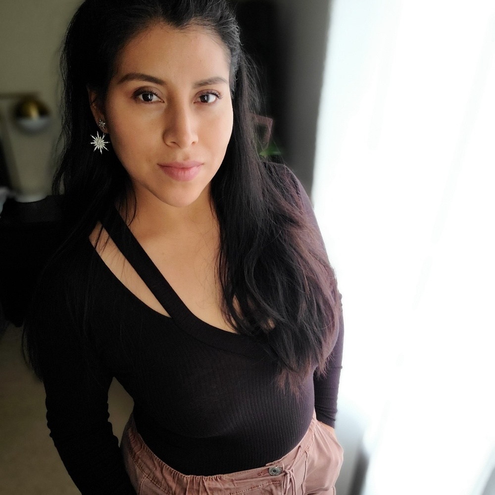 Meet your Posher, Verónica